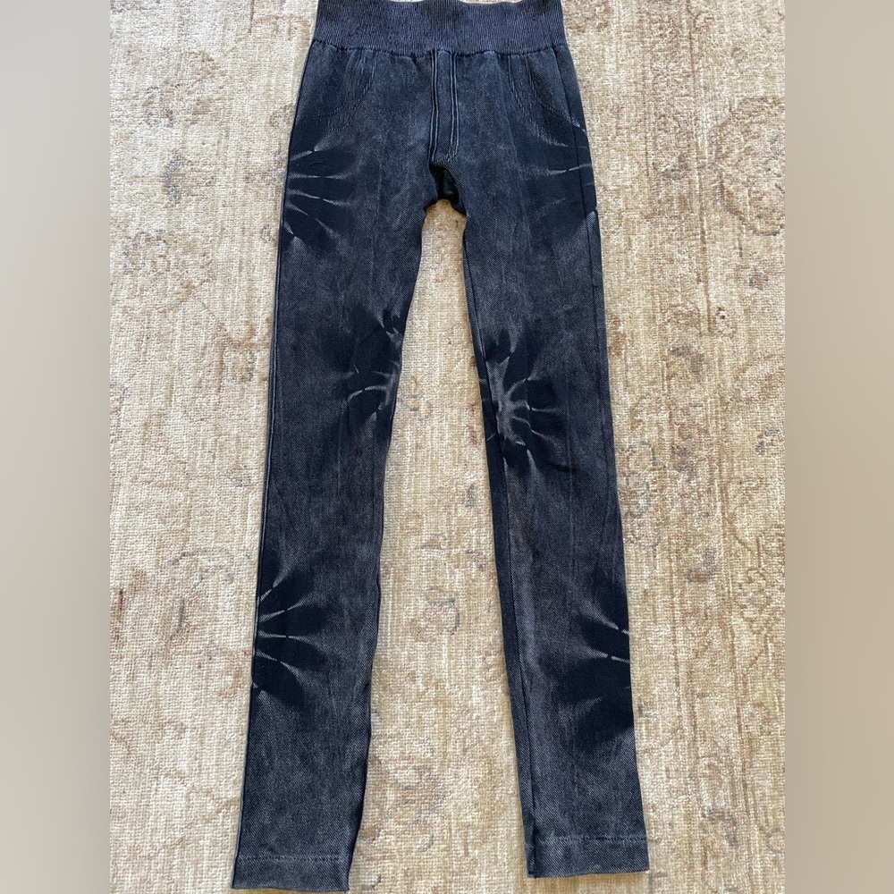 Worn look leggings.  Size S. Black / Gray.